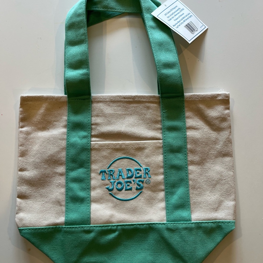 Trader Joe’s Mini Pastel Tote Bag (green)